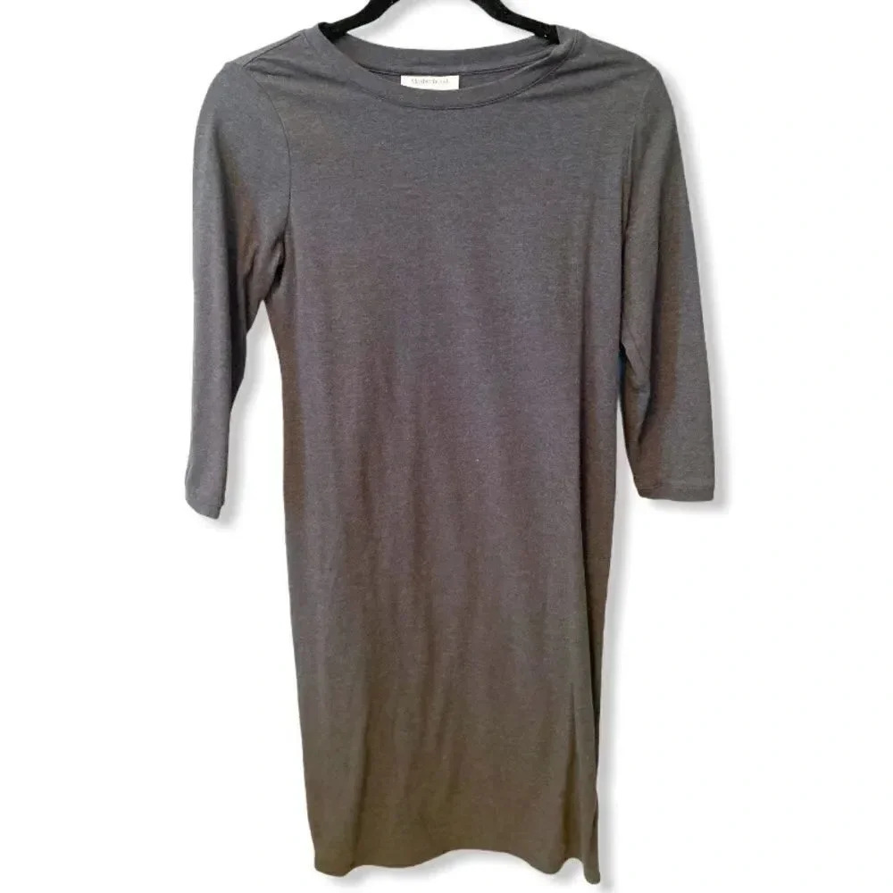 Motherhood Maternity | Gray Three-Quarter Sleeve Dress (S)